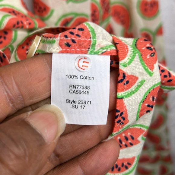 J CREW women’s medium button down front long sleeve Perfect Fit watermelon top - Picture 4 of 6